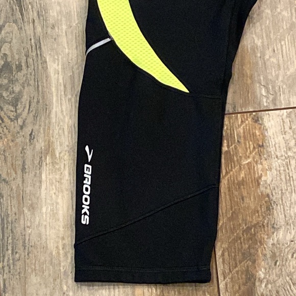 Brooks Equilibrium Technology Running Capris Women Size Medium - Picture 2 of 6